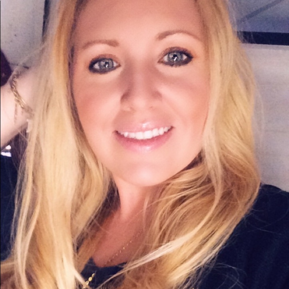 Meet your Posher, Melissa